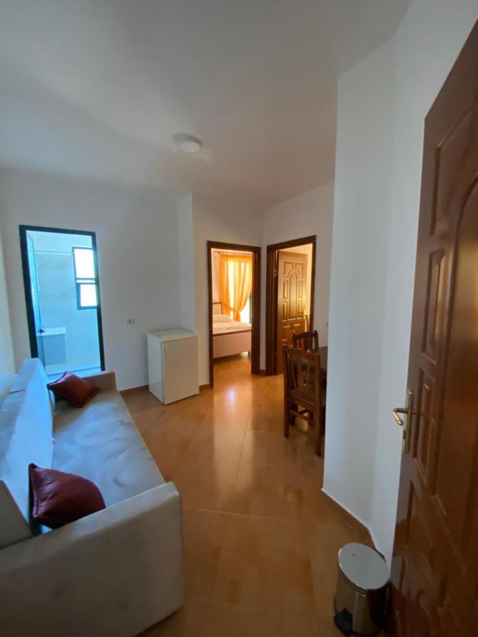 Hotel Enera Golem  Kültér fotó