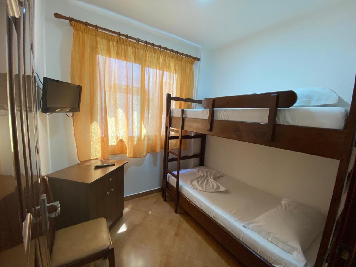 Hotel Enera Golem  Kültér fotó