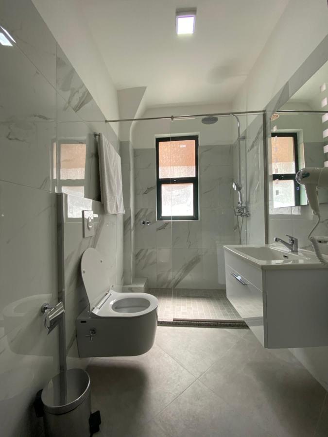Hotel Enera Golem  Kültér fotó